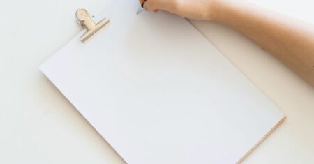 Prancheta: Material Essencial para Desenhos Profissionais e Projetos Criativos